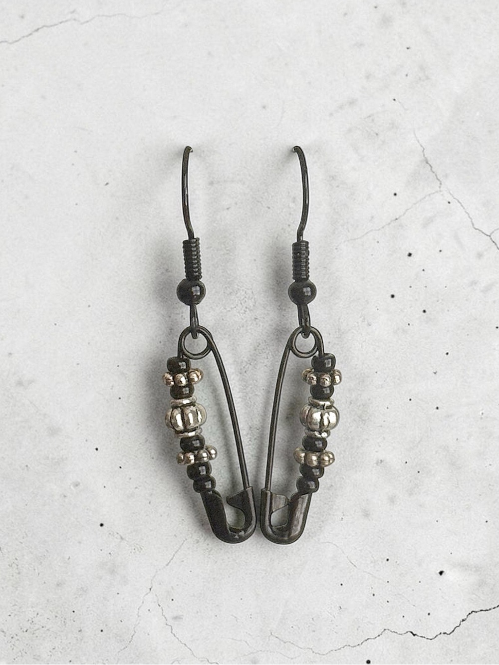 5 For $25💫Small Punk Black Safety Pin Dangle Earrings with Silver Accent Beads